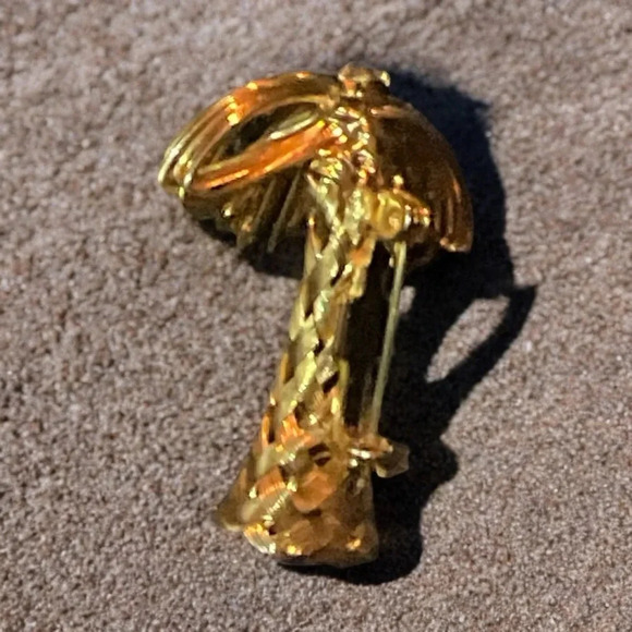 Vintage Rhinestone Palm Tree Gold Tone Wire Brooch - Picture 4 of 4